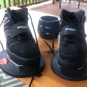Sports strength shoes.